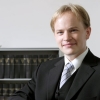 Mag. Thomas Loos